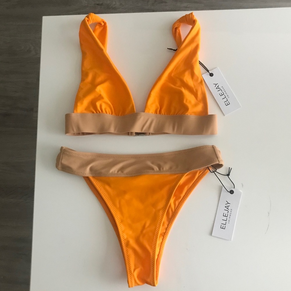 Beautiful brand new marigold bikini set